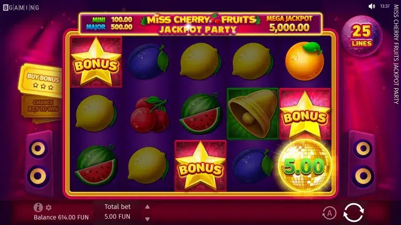 Miss Cherry Fruits Jackpot Party slot screenshot 4