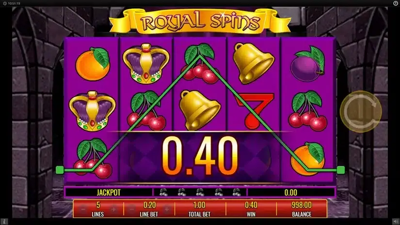 Royal Spins slot screenshot 2