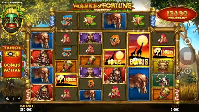 Masks of Fortune Megaways slot screenshot 2