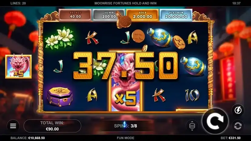 Moonrise Fortunes Hold & Win slot screenshot 4
