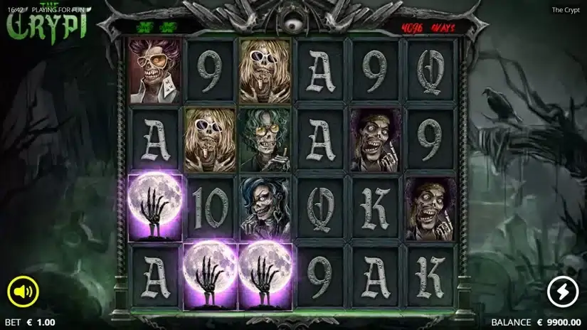 The Crypt slot screenshot 2