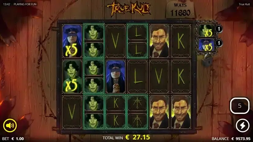 True Kult slot screenshot 7