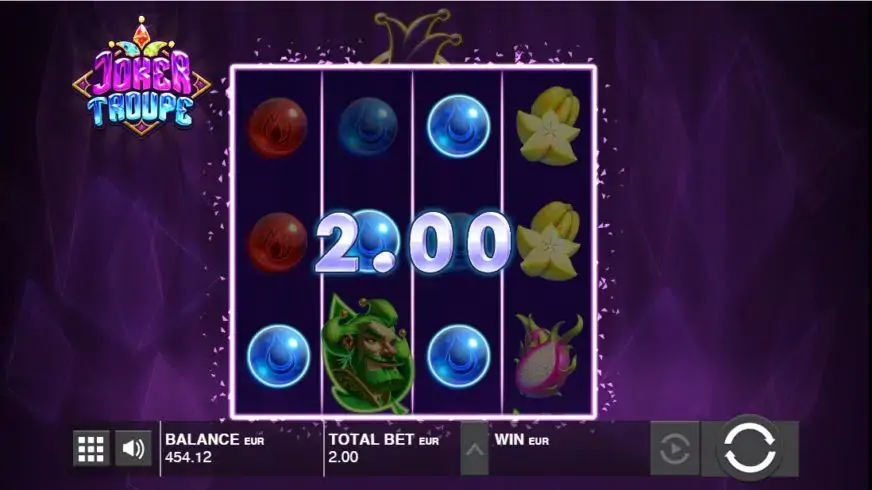 Joker Troupe slot screenshot 2