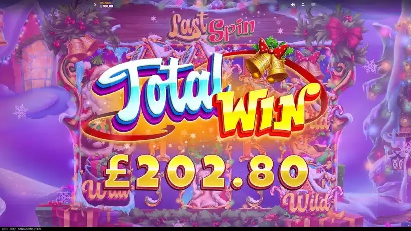 Santa Spins slot screenshot 