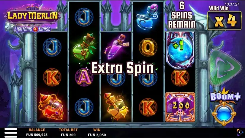 Lady Merlin Lightning Chase slot screenshot 5